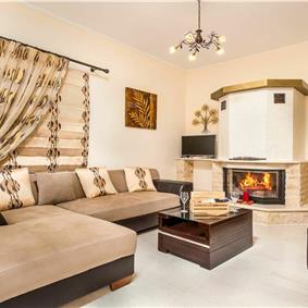 5 bedroom villa with pool & seaview, Perithia, sleeps 10